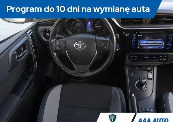 Toyota Auris cena 75000 przebieg: 98602, rok produkcji 2018 z Piekary Śląskie małe 172